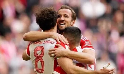 മൂന്നടിച്ച് ഹാരി കെയ്ൻ; റെക്കോഡ്; മെയ്ൻസിനെ നിരപ്പാക്കി ബയേൺ