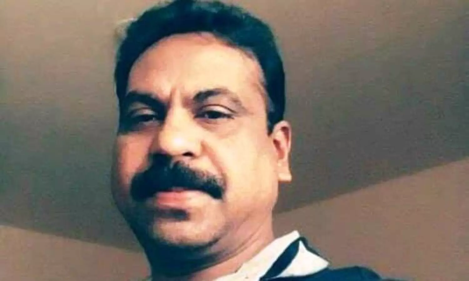 നാട്ടിലേക്ക്​ പോകുന്നതിന്​ മണിക്കൂറുകൾക്ക്​ മുമ്പ്​ മരണം, മൃതദേഹം ഒരു മാസത്തിന്​ ശേഷം നാട്ടിലെത്തി