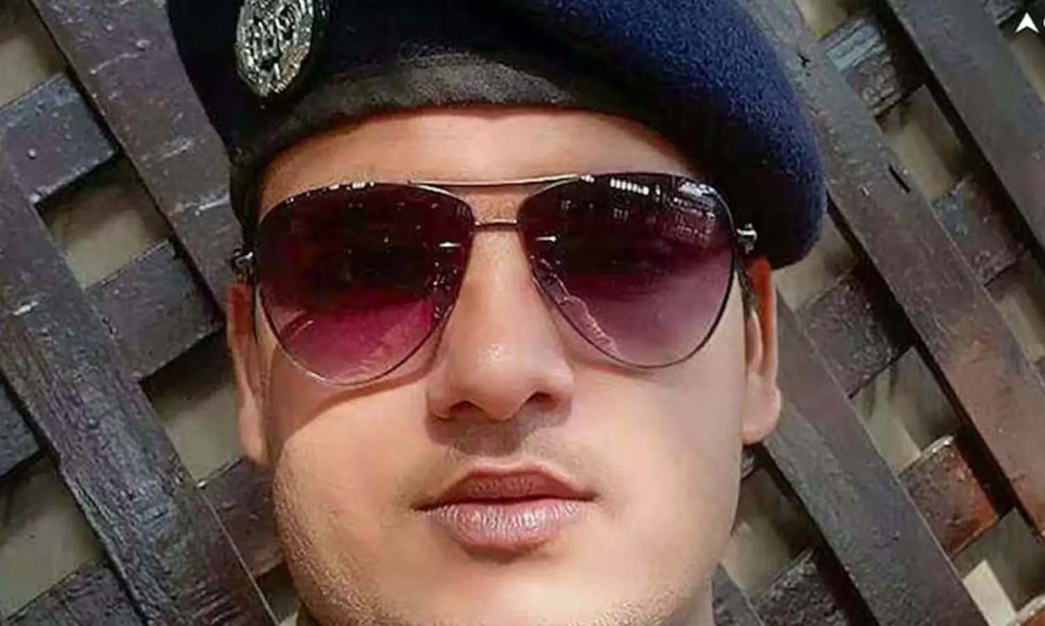 ട്രെയിനിൽ മുസ്ലിം യാത്രക്കാരെ വെടിവെച്ചുകൊന്ന രണ്ട് ആർ.പി.എഫുകാരെ പുറത്താക്കി