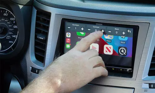 വണ്ടിയോടിക്കുമ്പോൾ അ​ധി​കം ട​ച്ച​ണ്ട, പ​ണി പാ​ളും