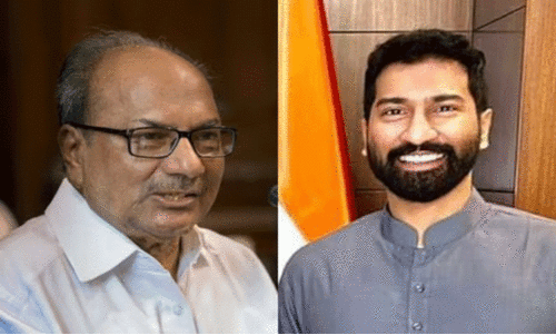 മ​ക​നെ​തി​രെ എ.​കെ. ആ​ന്‍റ​ണി എ​ത്തും