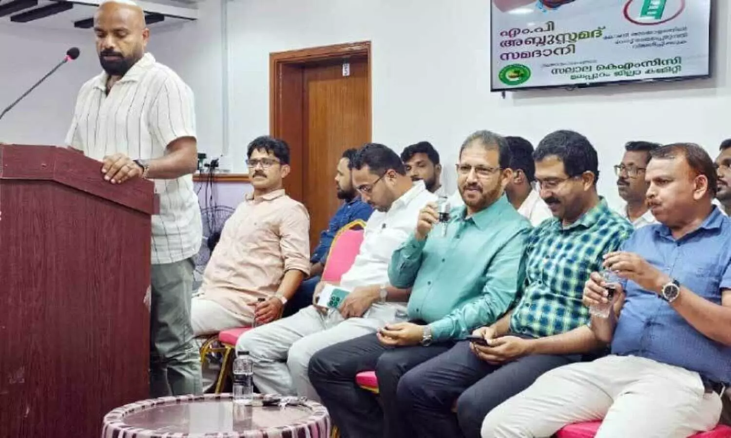 ക​ൺ​വെ​ൻ​ഷ​ൻ