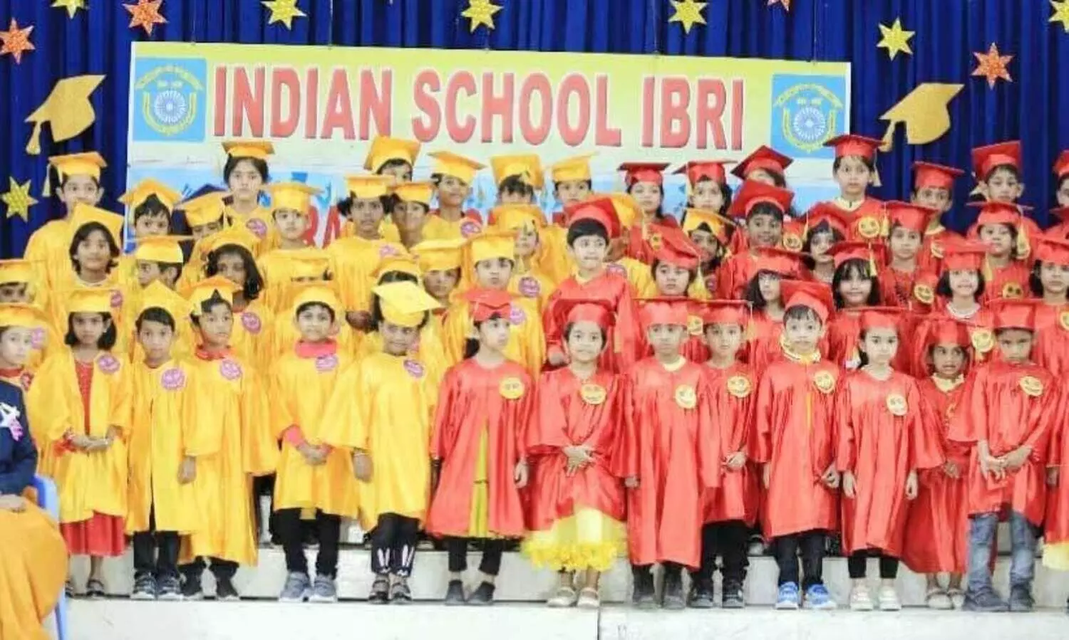 ഗ്രാ​ജ്വേ​ഷ​ൻ സെ​റി​മ​ണി