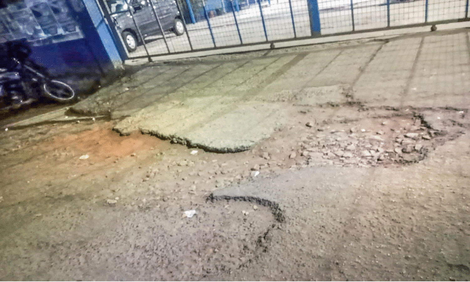 അടൂർ ജനറൽ ആശുപത്രിയിൽ എത്തുന്ന രോഗികൾക്ക് ദുരിതം