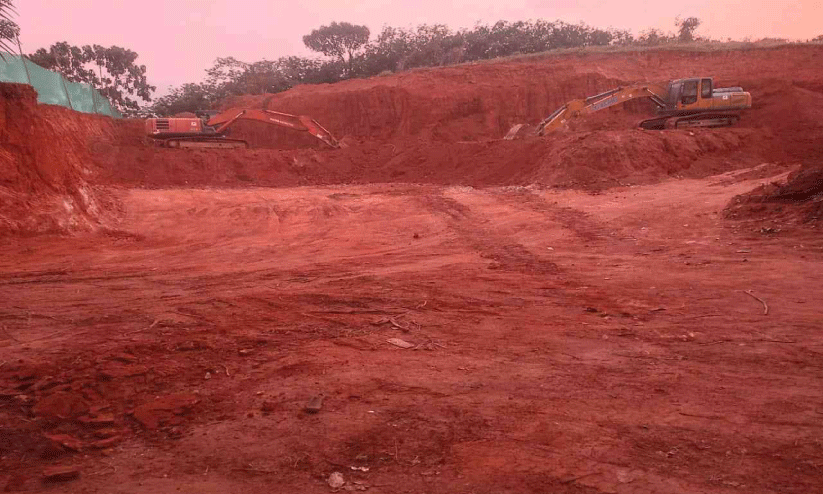 അനധികൃത മണ്ണെടുപ്പിനെതിരെ നാട്ടുകാര്‍ പ്രക്ഷോഭത്തിലേക്ക്