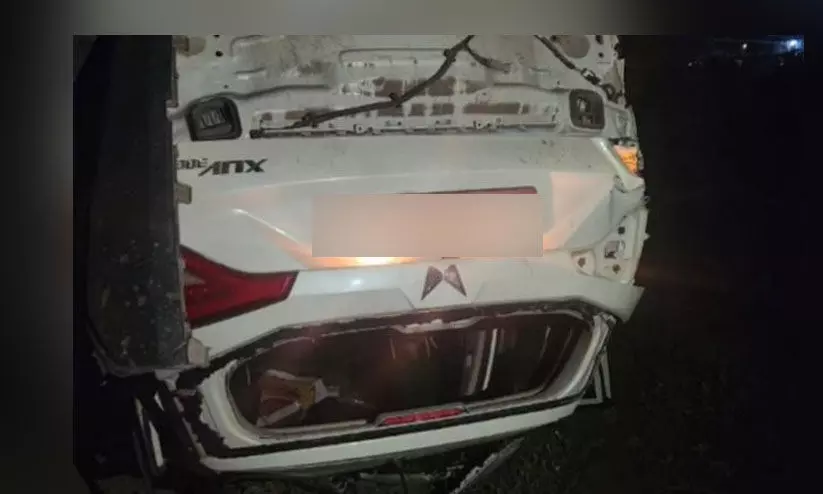 ഹരിയാനയിൽ അമിതവേഗത്തിലെത്തിയ കാർ നിർത്തിയിട്ട കാറിലിടിച്ച് ആറുപേർ മരിച്ചു ഹരിയാനയിൽ അമിതവേഗത്തിലെത്തിയ കാർ നിർത്തിയിട്ട കാറിലിടിച്ച് ആറുപേർ മരിച്ചു