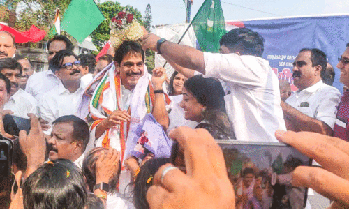 ആവേശമുയർത്തി വേണുഗോപാലിന്‍റെ റോഡ് ഷോ