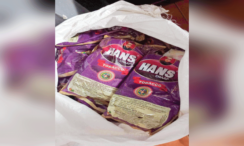 കാറിൽ കൊണ്ടുവന്ന 4500 പാക്കറ്റ് ഹാൻസ് പിടികൂടി