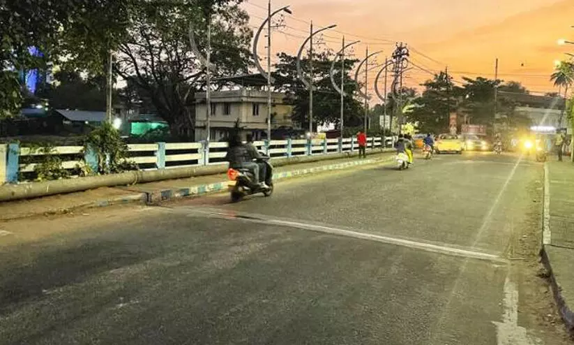 കൊച്ചുപിലാമൂട്ടിൽ പുതിയ പാലം: 9.21 കോടി അനുവദിച്ചു കൊച്ചുപിലാമൂട്ടിൽ പുതിയ പാലം: 9.21 കോടി അനുവദിച്ചു