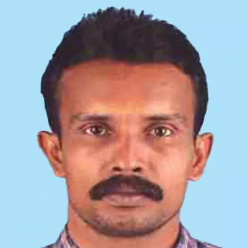 സു​രേ​ഷ്