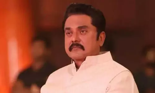 നടൻ ആർ. ശരത് കുമാറിന്റെ പാർട്ടി ബി.ജെ.പിയിൽ ലയിച്ചു