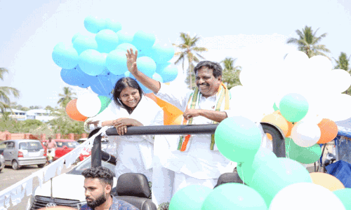 കളംനിറഞ്ഞ്​ സ്ഥാനാർഥികൾ; ചൂടിലും വാടാതെ പ്രചാരണം