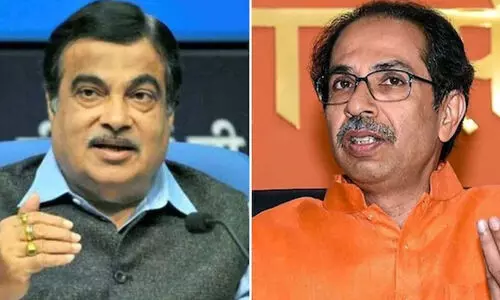 ‘അപമാനിക്കപ്പെട്ടെങ്കിൽ ഞങ്ങൾക്കൊപ്പം ചേരാം...’; നിതിൻ ഗഡ്കരിയെ പ്രതിപക്ഷ സഖ്യത്തിലേക്ക് ക്ഷണിച്ച് വീണ്ടും ഉദ്ധവ്