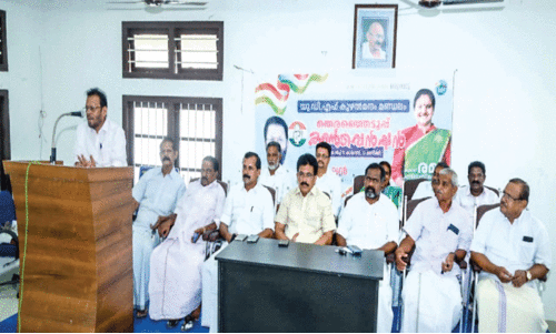 തെരഞ്ഞെടുപ്പു ചൂടിൽ മുന്നണികൾ തെരഞ്ഞെടുപ്പു ചൂടിൽ മുന്നണികൾ