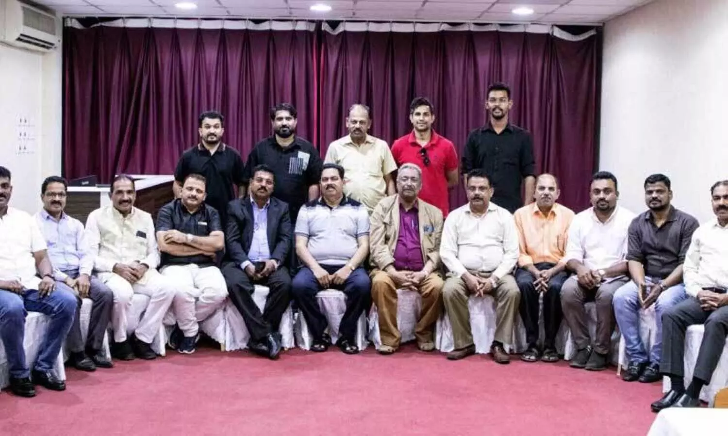 ലൗ ​ഷോ​ർ ബ​ഹ്‌​റൈ​ൻ ചാ​പ്റ്റ​ർ