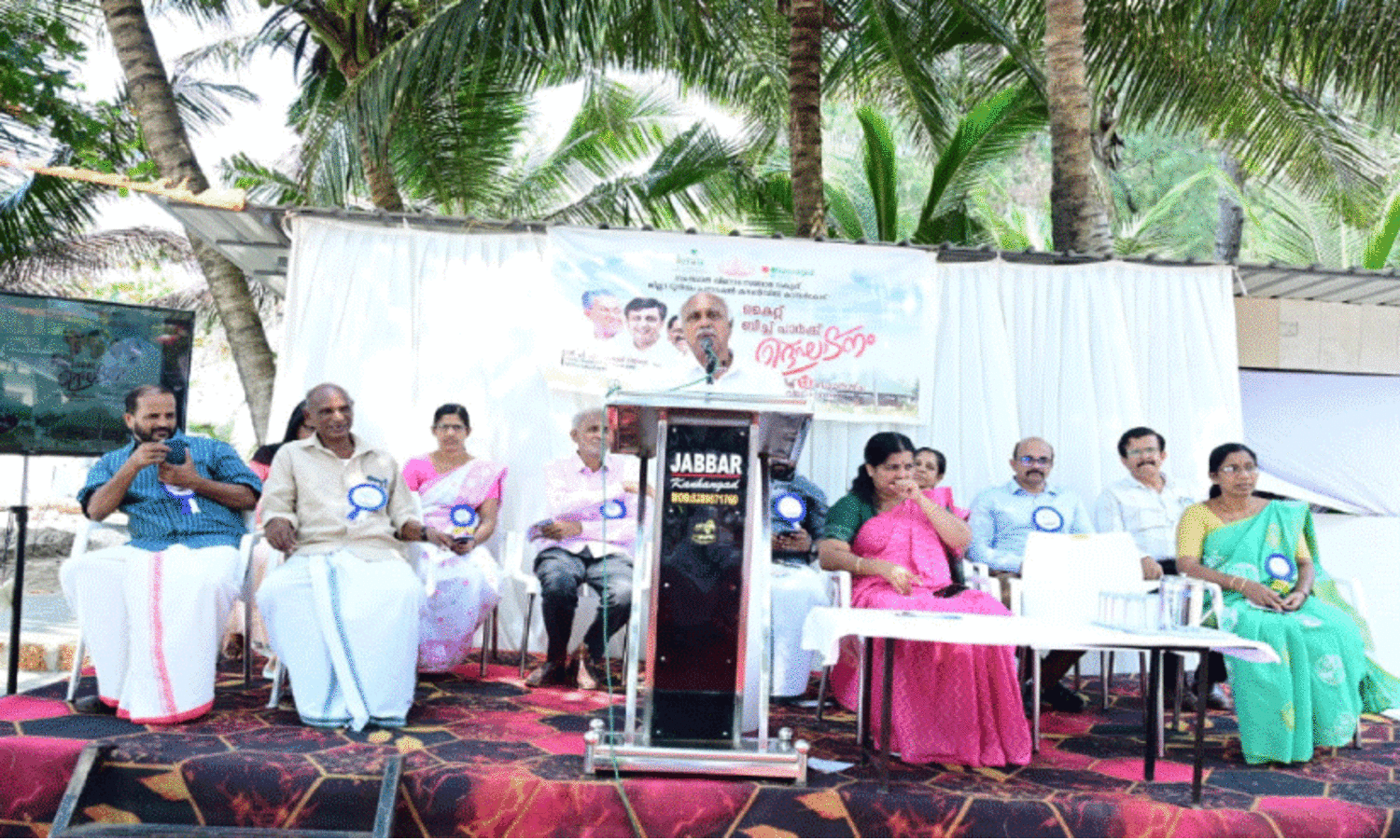 സഞ്ചാരികളുടെ പ്രിയപ്പെട്ട ഇടമായി കേരളം മാറി -മന്ത്രി