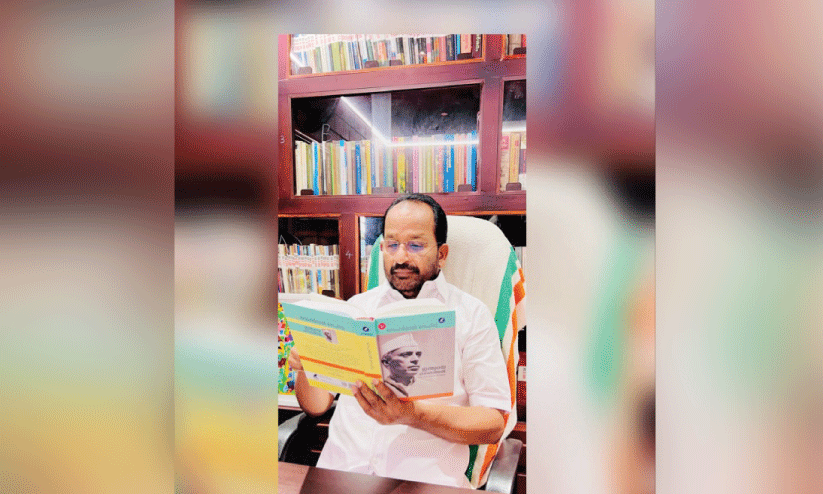 പു​തി​യ നി​യോ​ഗ​വു​മാ​യി ടി.​എ​ൻ. പ്ര​താ​പ​ൻ