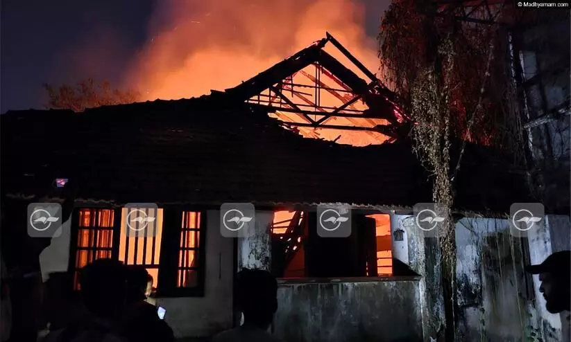 Comtrust has a huge fire on premises