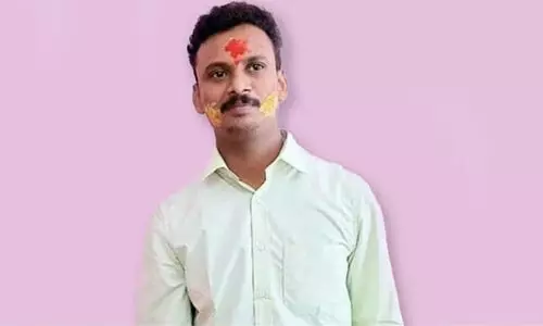 സാമ്പാറിനെ ​ചൊല്ലി ഹോട്ടൽ ജീവനക്കാരനെ കൊന്നു; അച്ഛനും മകനും അറസ്റ്റിൽ