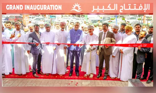 ഗ്രാ​ൻ​ഡ് ഹൈ​പ്പ​ർ​മാ​ർ​ക്ക​റ്റ് ഇ​ബ്രി​യി​ൽ പ്ര​വ​ർ​ത്ത​നം തു​ട​ങ്ങി