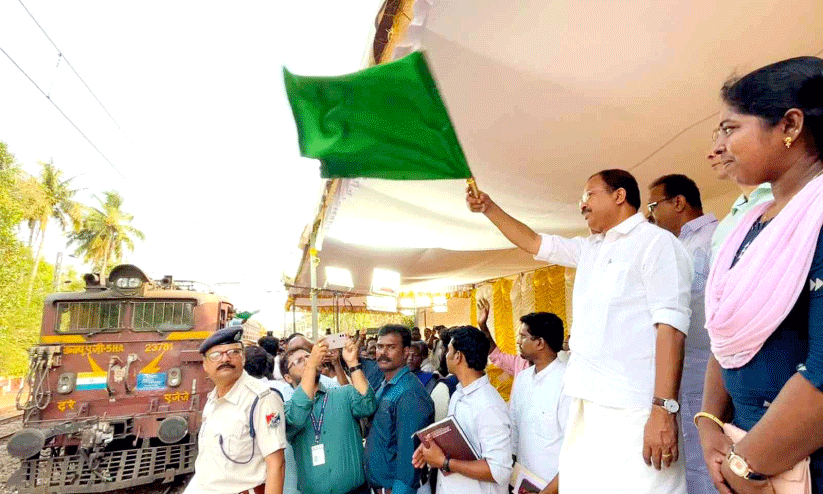 സ്ഥാനാർഥികളുടെ പ്രചാരണം; വികസന പദ്ധതികളുടെ ഉദ്ഘാടനങ്ങൾക്ക് മുൻതൂക്കം സ്ഥാനാർഥികളുടെ പ്രചാരണം; വികസന പദ്ധതികളുടെ ഉദ്ഘാടനങ്ങൾക്ക് മുൻതൂക്കം