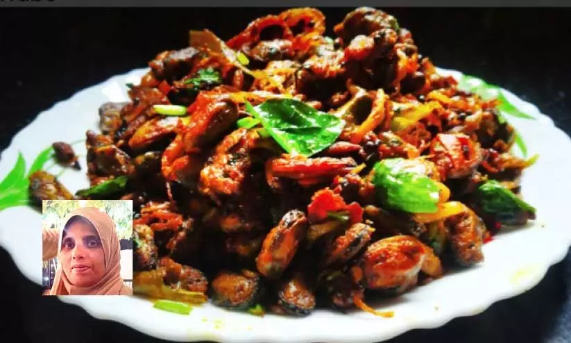 ക​ല്ലു​മ്മ​ക്കാ​യ ഉ​ല​ത്തി​യ​ത്