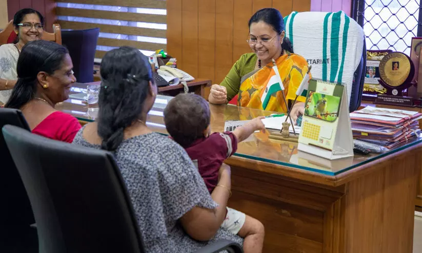അപൂര്വ രോഗം ബാധിച്ച കുഞ്ഞിന്റെ ചികിത്സ ഉറപ്പാക്കി ആരോഗ്യ വകുപ്പ് അപൂര്വ രോഗം ബാധിച്ച കുഞ്ഞിന്റെ ചികിത്സ ഉറപ്പാക്കി ആരോഗ്യ വകുപ്പ്