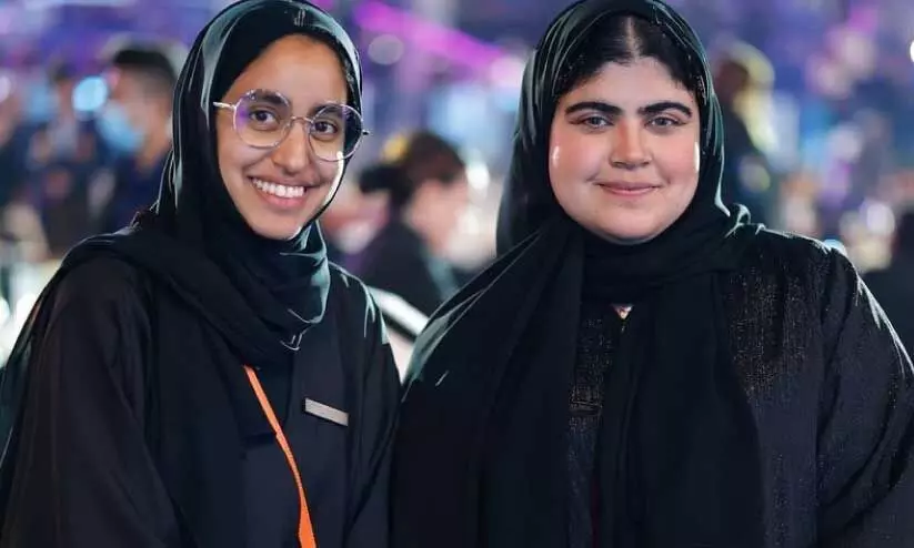 നൂറ അൽ ഹെലാലിയും മർയം അൽ ഹെലാലിയും നൂറ അൽ ഹെലാലിയും മർയം അൽ ഹെലാലിയും