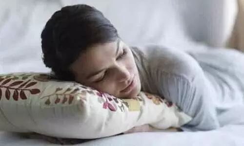 സ്ത്രീകൾ പുരുഷന്മാരേക്കാൾ കൂടുതൽ സമയം ഉറങ്ങണം; കാരണം?