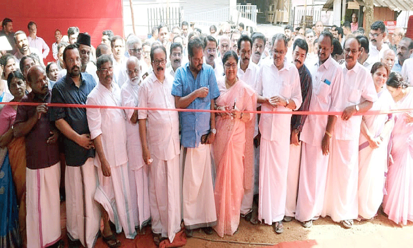 ജ​നാ​ധി​പ​ത്യ​ത്തെ വി​ല​ക്കെ​ടു​ക്കാ​മെ​ന്ന​ത്​ വ്യാ​മോ​ഹം -മ​ന്ത്രി ആ​ർ. ബി​ന്ദു