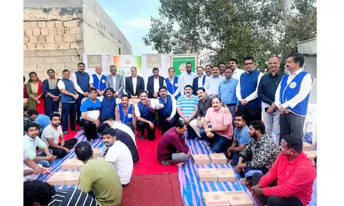 ലേ​ബ​ർ അ​ക്ക​മ​ഡേ​ഷ​നി​ൽ ഇ​ഫ്താ​ർ സം​ഗ​മം ന​ട​ത്തി ഐ.​സി.​ആ​ർ.​എ​ഫ്