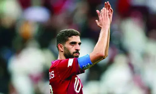 ഖത്തർ ഫുട്ബാൾ ടീം നായകൻ ഹൈദോസ് വിരമിച്ചു