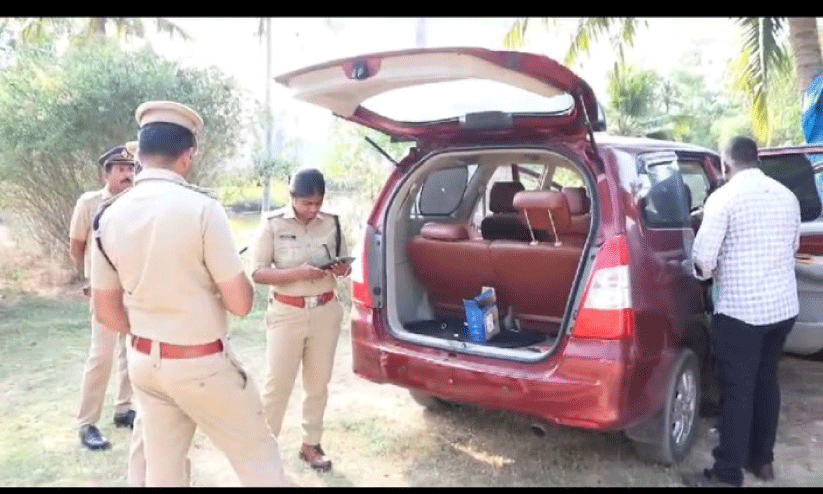 ആലുവ തട്ടിക്കൊണ്ടുപോകൽ; കാർ കണിയാപുരത്ത് ഉപേക്ഷിച്ച് ആറംഗസംഘം കടന്നു