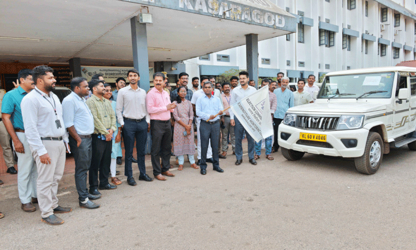 വോട്ടിനൊരുങ്ങി കാസർകോട് വോട്ടിനൊരുങ്ങി കാസർകോട്