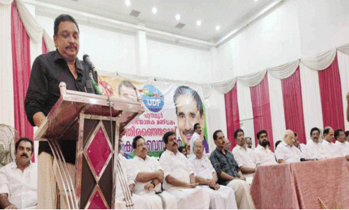 മോദിയുടെ വർഗീയ കഞ്ഞിക്കുവേണ്ടി പിണറായി യാചിക്കുന്നു - ഷിബു ബേബിജോൺ മോദിയുടെ വർഗീയ കഞ്ഞിക്കുവേണ്ടി പിണറായി യാചിക്കുന്നു - ഷിബു ബേബിജോൺ