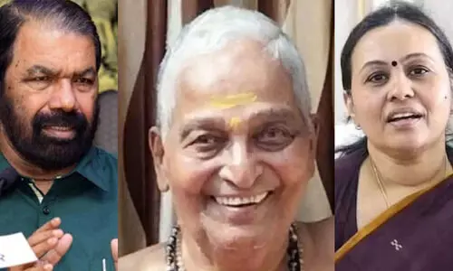 പ്രലോഭനങ്ങളിൽ നട്ടെല്ല് വളക്കാത്ത ആശാന് സ്നേഹാദരമെന്ന് വീണ ജോര്‍ജ്