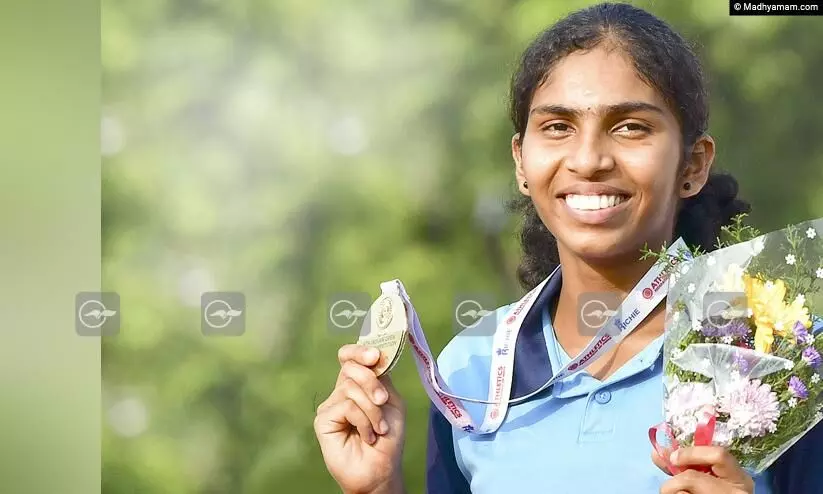 പരീക്ഷ ചൂടിലും ഓടി നേടി മയൂഖ പരീക്ഷ ചൂടിലും ഓടി നേടി മയൂഖ