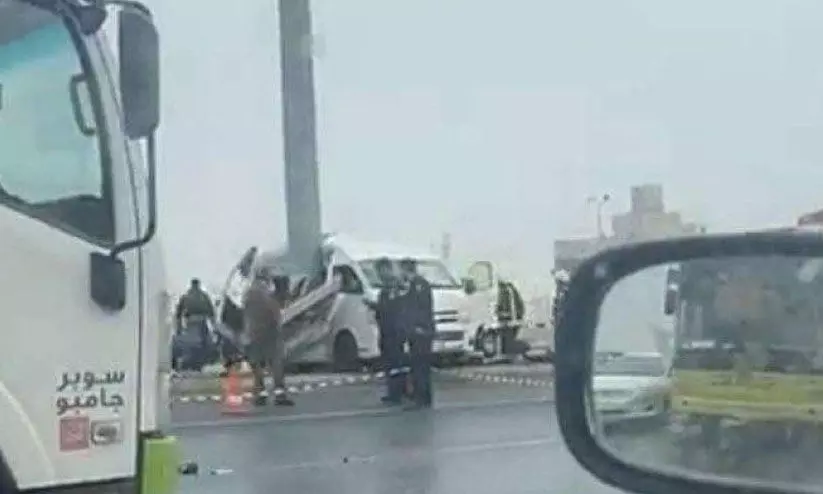 മക്കയിൽ ബസ്സപകടത്തിൽ രണ്ട് കോളജ് വിദ്യാർഥിനികൾ മരിച്ചു; നാല് പേർക്ക് പരിക്ക് മക്കയിൽ ബസ്സപകടത്തിൽ രണ്ട് കോളജ് വിദ്യാർഥിനികൾ മരിച്ചു; നാല് പേർക്ക് പരിക്ക്