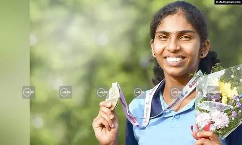 പരീക്ഷ ചൂടിലും ഓടി നേടി മയൂഖ