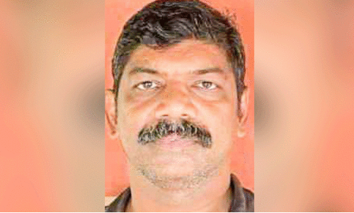 ശി​വ​ദാ​സ​ൻ