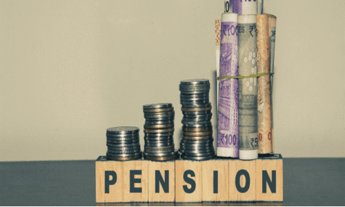 ക്ഷേമ പെൻഷൻ; സഹകരണ ബാങ്കുകൾക്ക് സർക്കാർ പണം നൽകിയില്ല