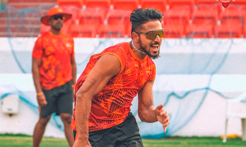 ഉമ്രാൻ മാലിക് ഉമ്രാൻ മാലിക്