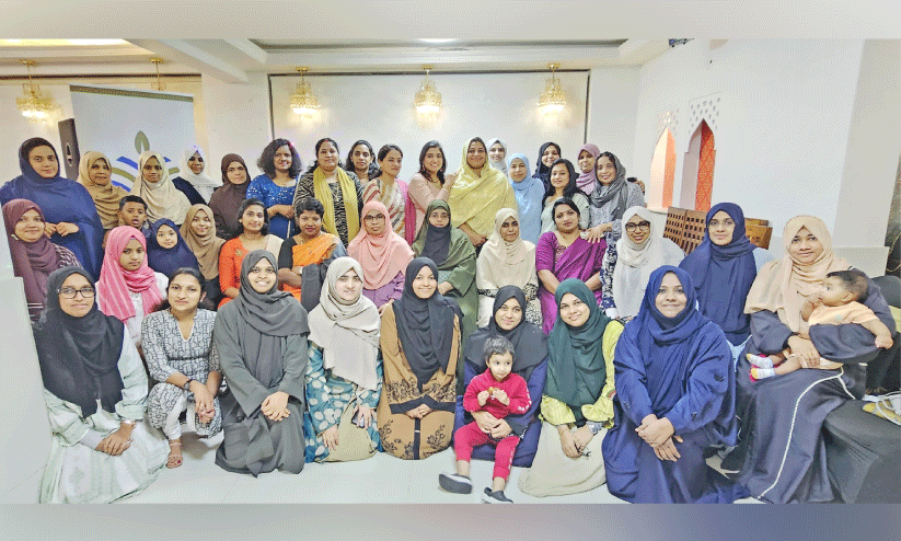 iftar meet conducted by women india iftar meet conducted by women india