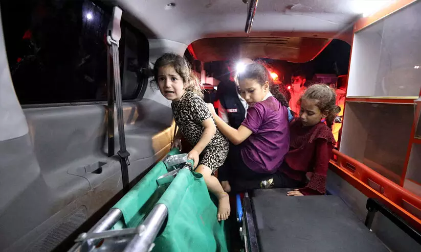 ഗസ്സയിലെ ആശുപത്രികളും ആരോഗ്യസംവിധാനങ്ങളും ഇസ്രായേൽ 410 തവണ ആക്രമിച്ചു; 685 പേർ കൊല്ലപ്പെട്ടു -ലോകാരോഗ്യ സംഘടന ഗസ്സയിലെ ആശുപത്രികളും ആരോഗ്യസംവിധാനങ്ങളും ഇസ്രായേൽ 410 തവണ ആക്രമിച്ചു; 685 പേർ കൊല്ലപ്പെട്ടു -ലോകാരോഗ്യ സംഘടന