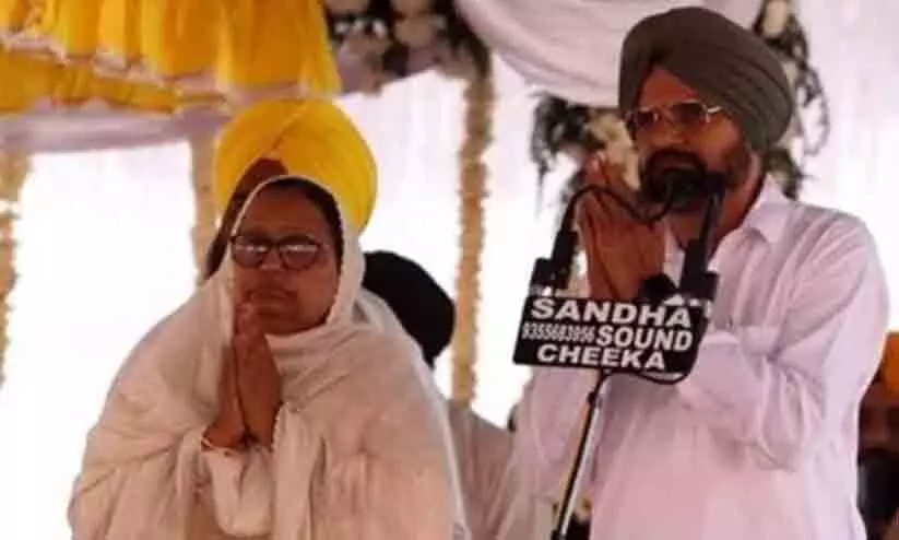 മൂസെവാലയുടെ മാതാപിതാക്കൾക്ക് കുഞ്ഞ് പിറന്ന സംഭവം: സർക്കാർ വേട്ടയാടുന്നുവെന്ന് പിതാവ്