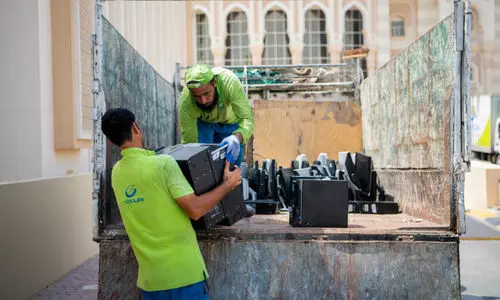 ‘ഡി​വൈ​സ്​ സം​ഭാ​വ​ന ചെ​യ്യൂ’ കാ​മ്പ​യി​ൻ: ശേ​ഖ​രി​ച്ച​ത്​​ 32,000 ഉ​പ​ക​ര​ണ​ങ്ങ​ൾ