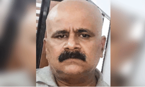 സു​രേ​ഷ് കെ. ​നാ​യ​ർ​