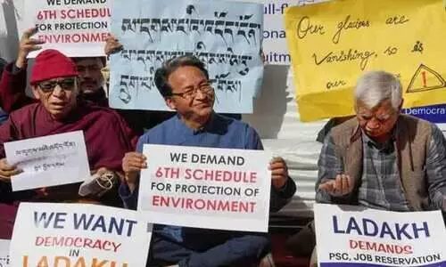ലഡാക്കിന് സംസ്ഥാന പദവി നൽകണമെന്നാവശ്യപ്പെട്ട് കൂറ്റൻ റാലി; കാർഗിലിൽ കടകളും വ്യാപാര സ്ഥാപനങ്ങളും അടഞ്ഞു കിടന്നു