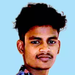 ലോറിയുമായി കൂട്ടിയിടിച്ച് ബൈക്ക് യാത്രികനായ യുവാവ് മരിച്ചു