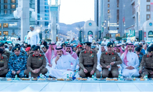 madeenah governor at Masjid an Nabawi
